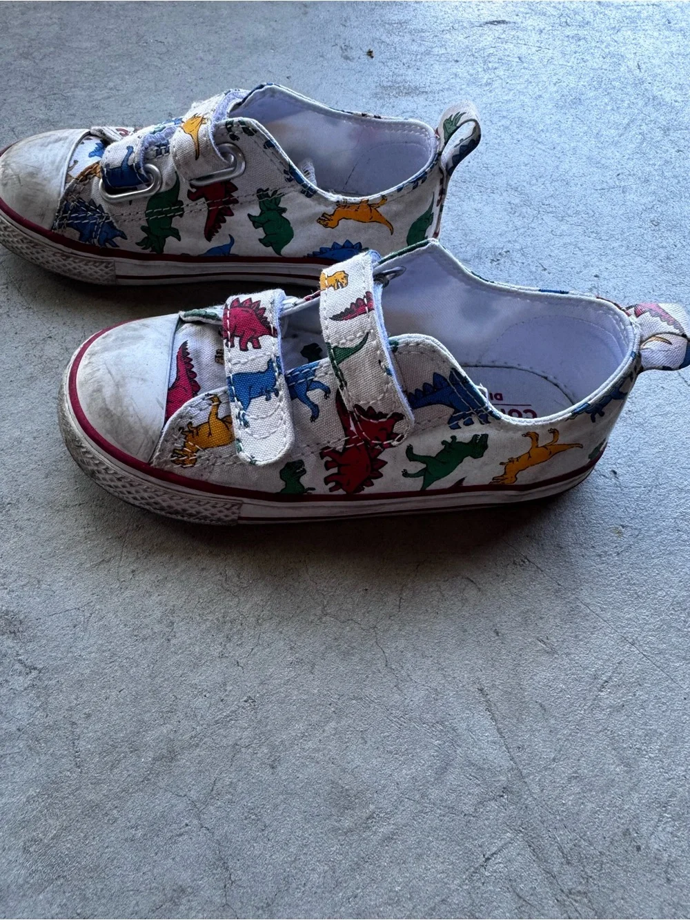 Kids Converse Chuck Taylor All Star 2V Double Strap Sneakers, Dinosaurs, 9M